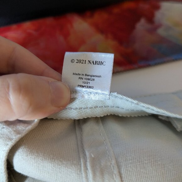 SCHITTS CREEK Strapback Baseball Cap Embroidered Khaki Unisex Hat - Picture 2 of 4